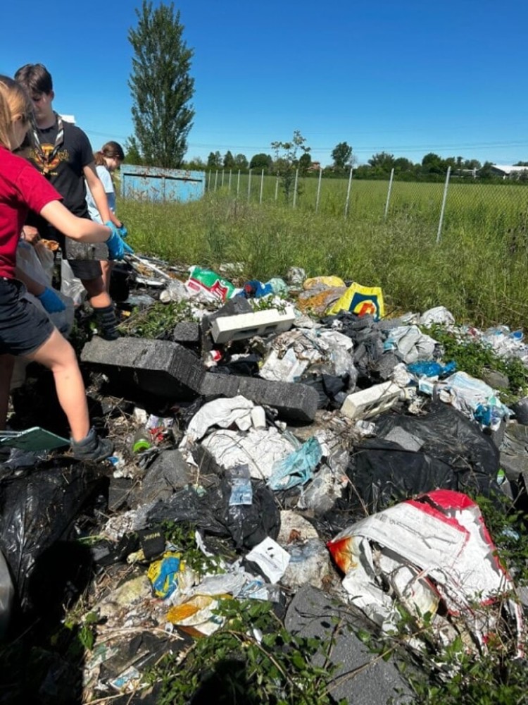 Raccolta Plastic Free   Modena 26 aprile 2025 (2)
